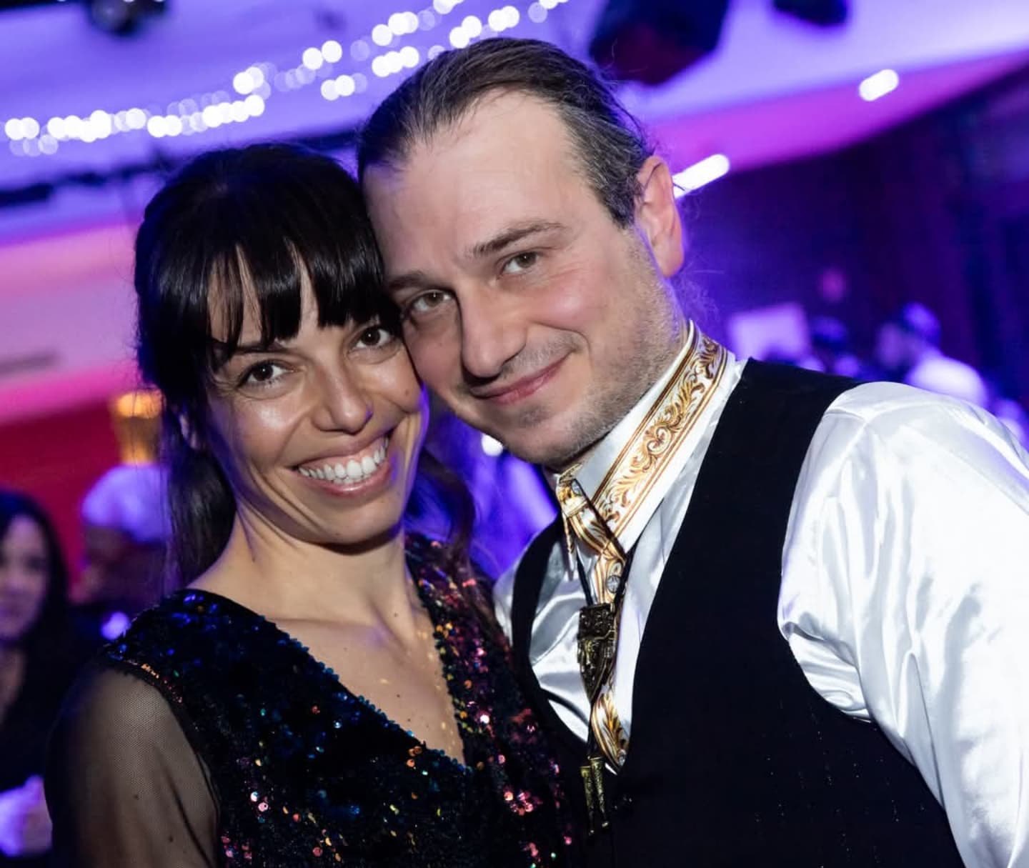 Coppia di ballerini di salsa e bachata