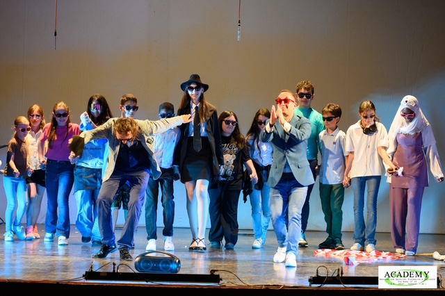 Allievi durante uno spettacolo teatrale